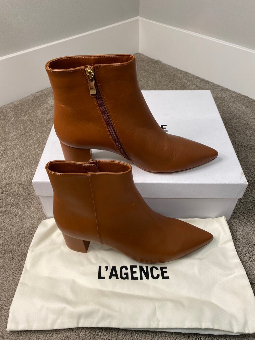 L'AGENCE Jeanne II Leather Ankle Bootie Cognac Brown Size 9.5 NWOT